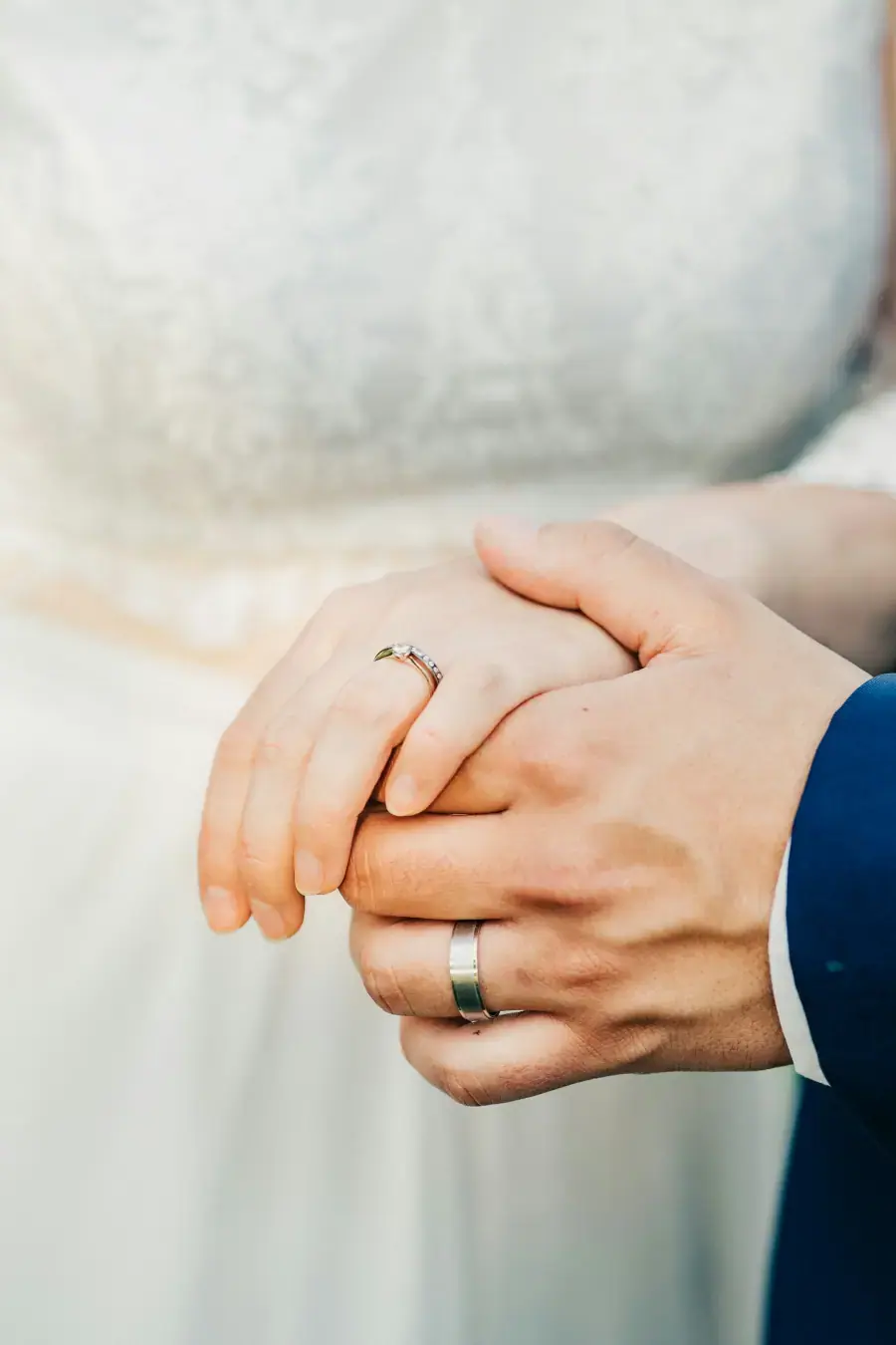 Combien prévoir pour le budget alliances de mariage à Strasbourg ?