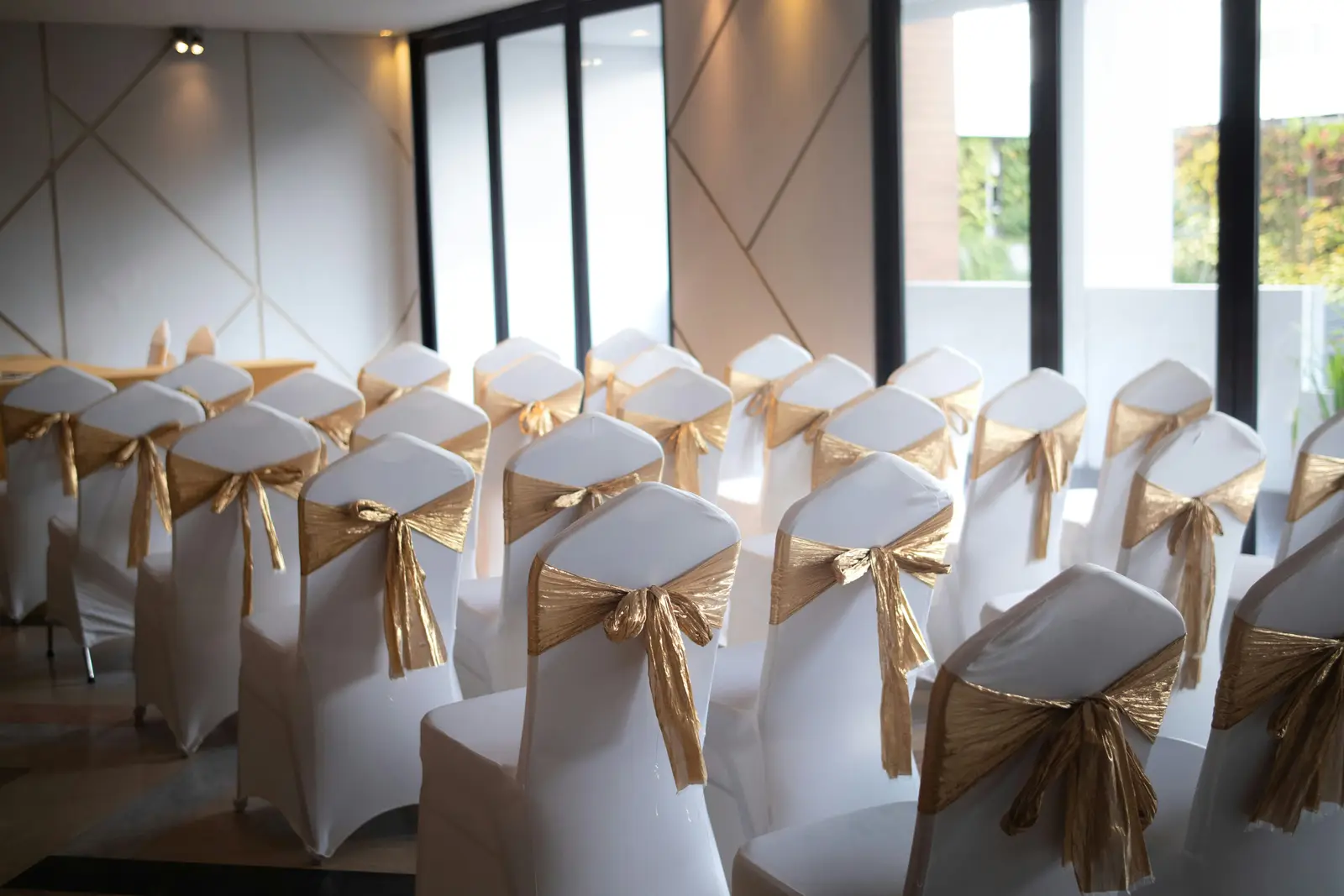 Découvre les prix décoration salle de mariage en 2026 : Guide complet