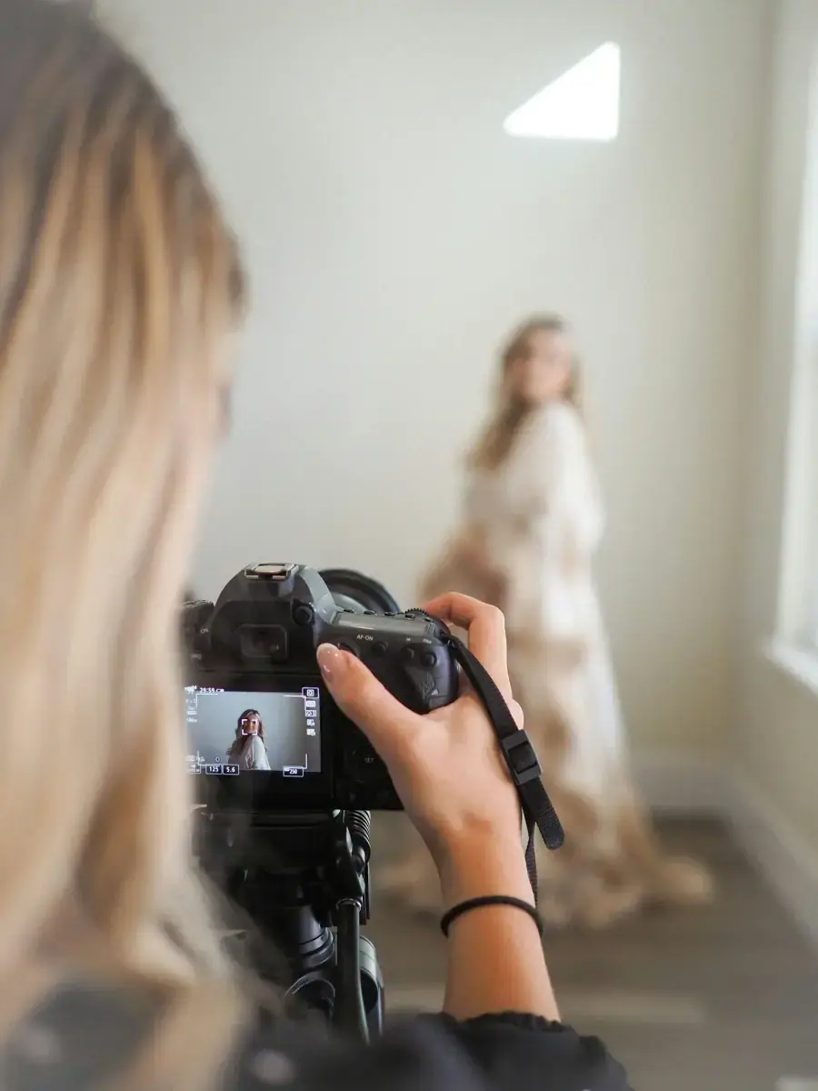 Comment choisir le photographe de mariage idéal pour vos souvenirs ?